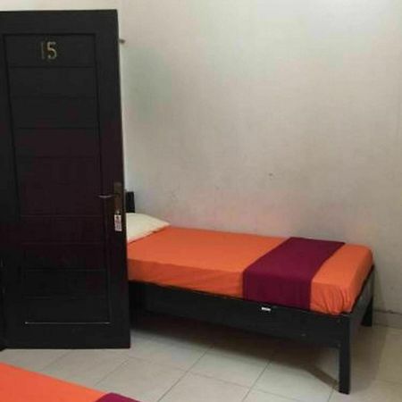 Hotel Serasi Syariah Tangerang Extérieur photo